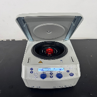 Eppendorf 5425R Refrigerated Centrifuge image 3
